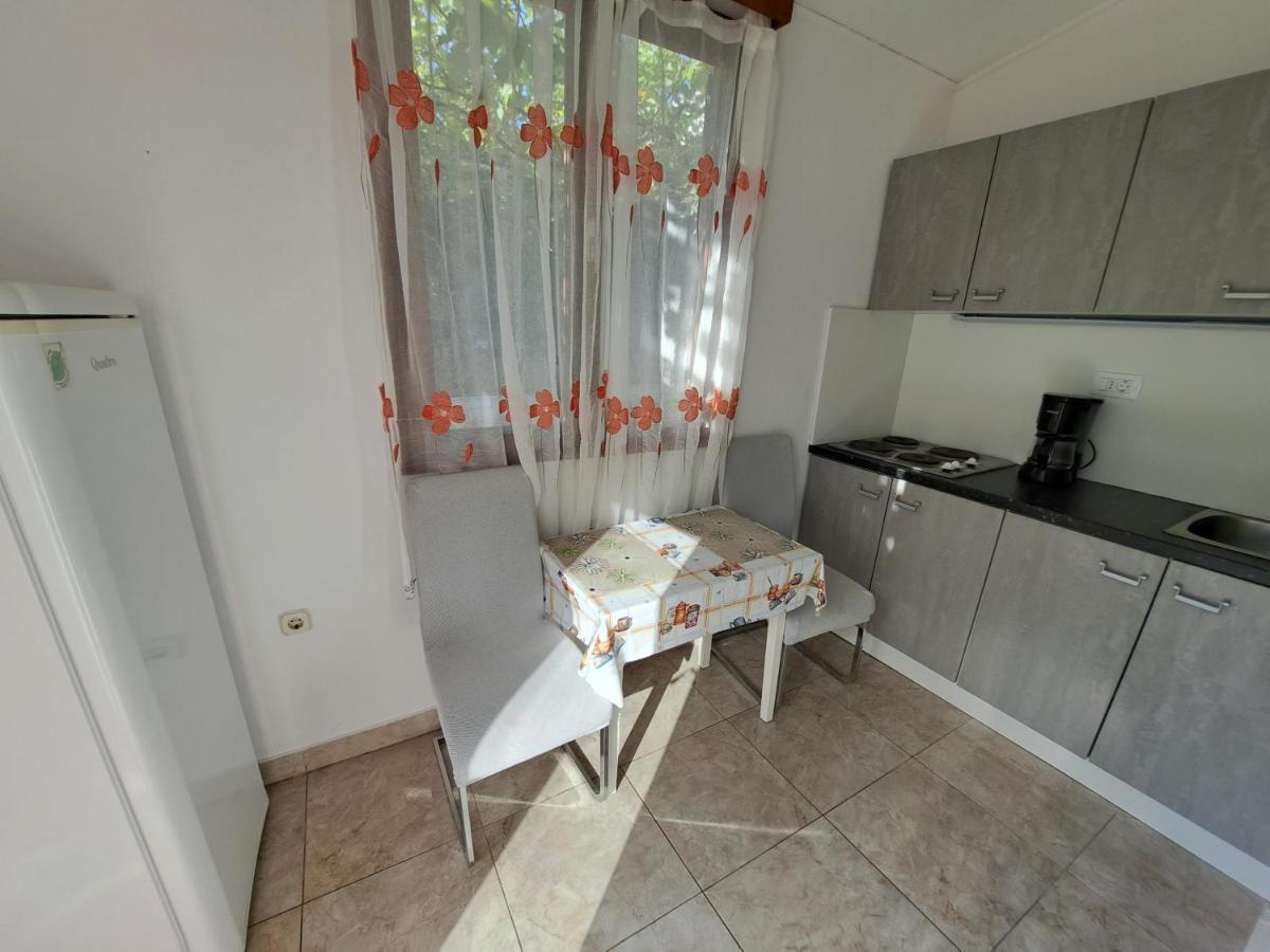 Apartments Sersic Baska I Exterior foto